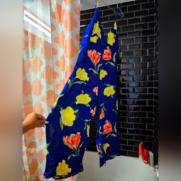 1 piece jumper (shin length) - Size L - Picture 2 of 2